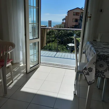 Casa Patrizia Apartment *